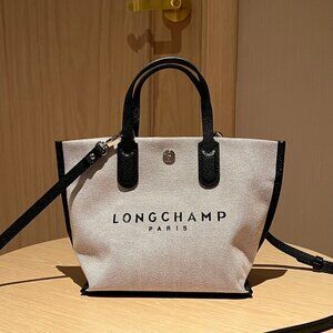 Longchamp small Essential tote bag